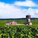 Au Bouchon Champenois B&B